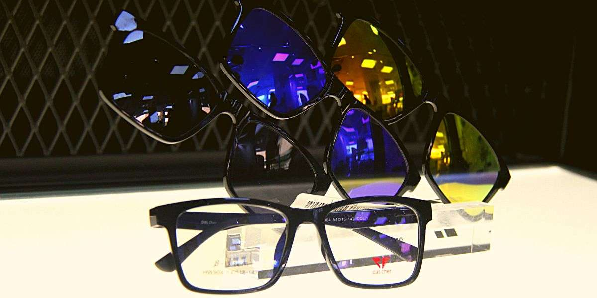 Clip On Glasses (PCHW904C1) - glassesmx